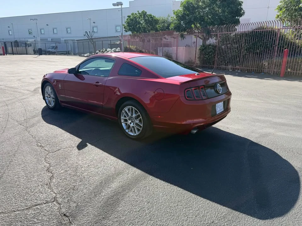 2014 Ford S197 Mustang - Image 3 of 8