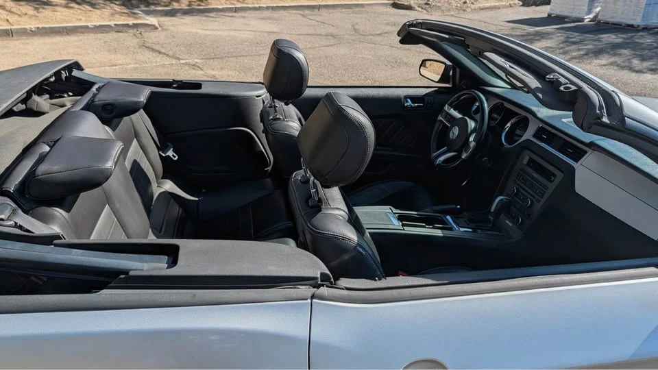 2014 Ford S197 Mustang - Image 6 of 9