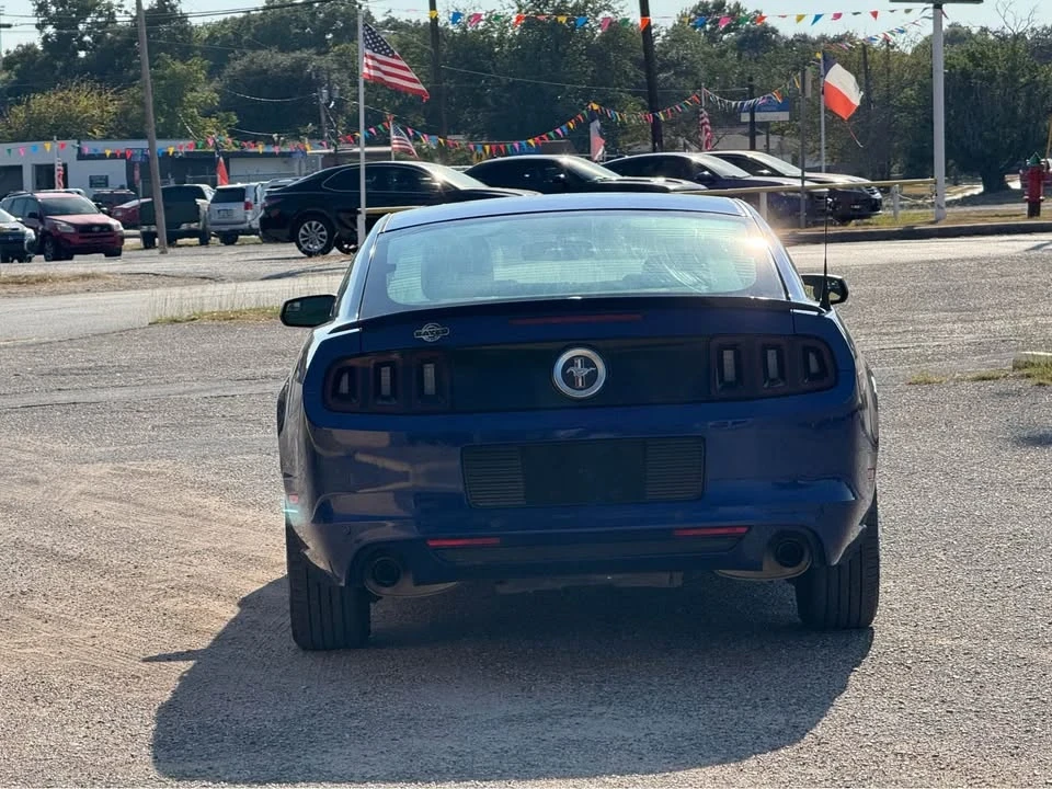 2014 Ford S197 Mustang - Image 5 of 14
