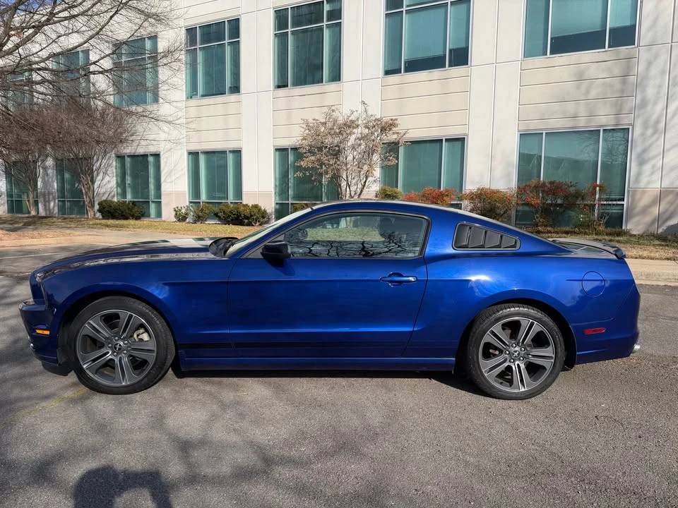2014 Ford S197 Mustang - Image 6 of 16