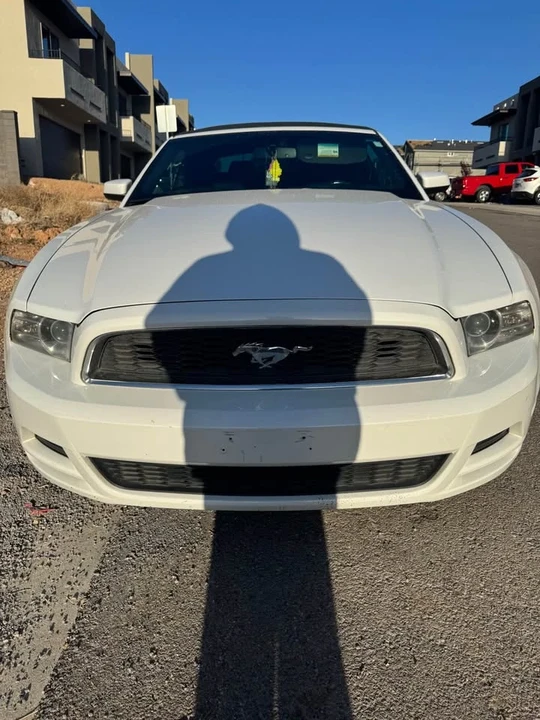 2014 Ford S197 Mustang - Image 2 of 15