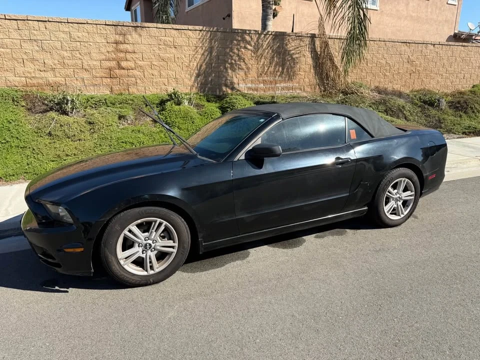 2014 Ford S197 Mustang - Image 3 of 6