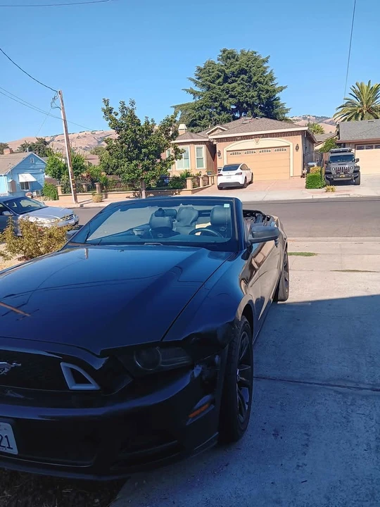 2014 Ford S197 Mustang - Image 10 of 15