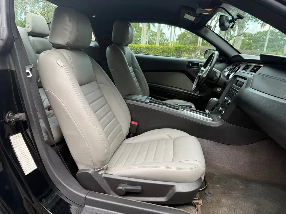 2014 Ford S197 Mustang - Image 8 of 18