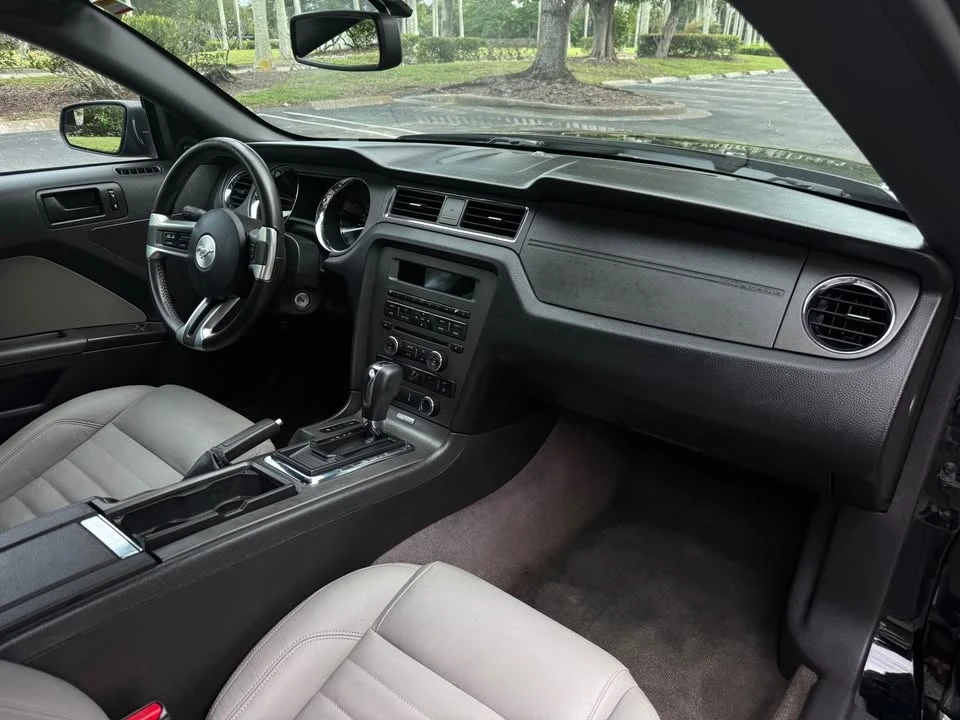 2014 Ford S197 Mustang - Image 9 of 18
