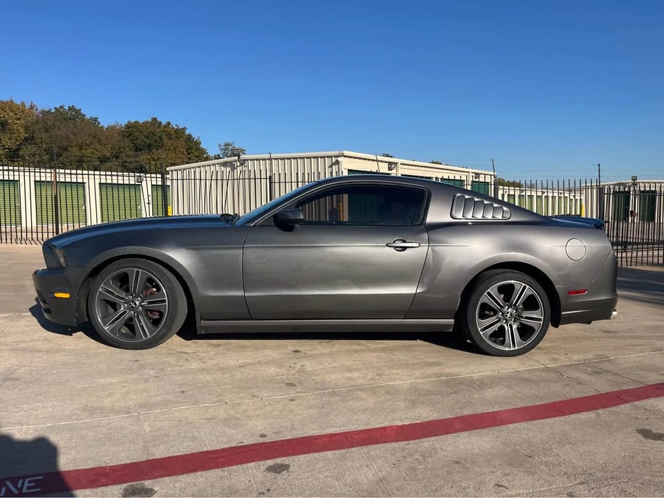 2014 Ford S197 Mustang - Image 4 of 10