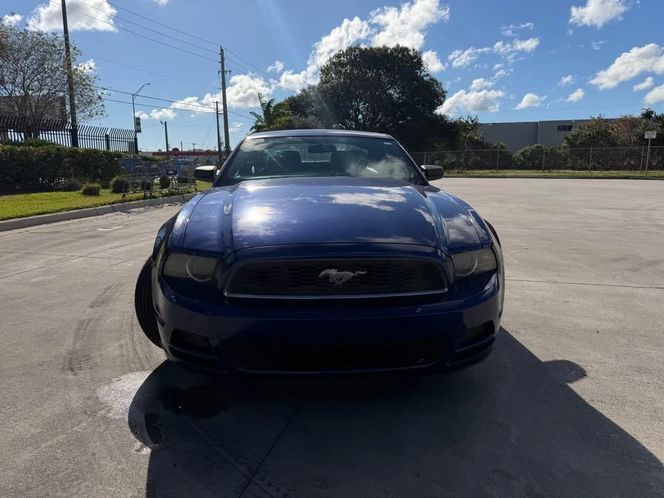 2014 Ford S197 Mustang - Image 2 of 9