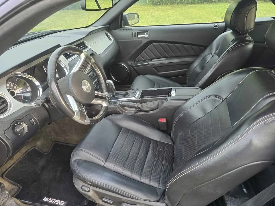 2014 Ford S197 Mustang - Image 8 of 10