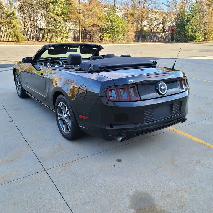 2014 Ford S197 Mustang - Image 10 of 20