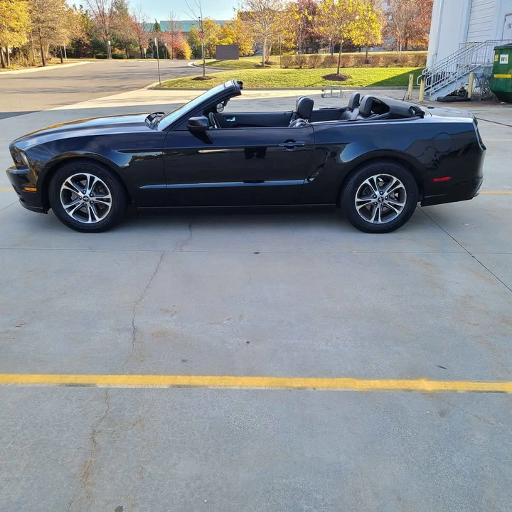 2014 Ford S197 Mustang - Image 9 of 20