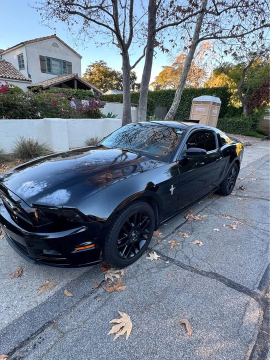 2014 Ford S197 Mustang - Image 2 of 4