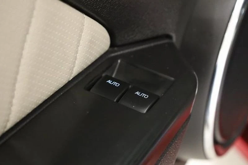 2014 Ford S197 Mustang - Image 10 of 15