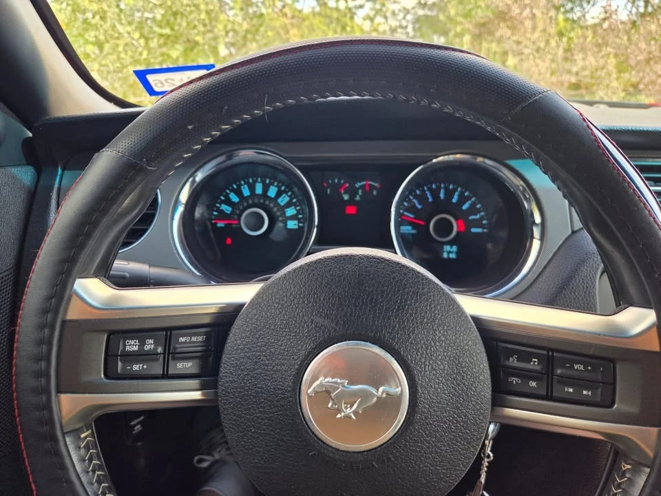 2014 Ford S197 Mustang - Image 8 of 12