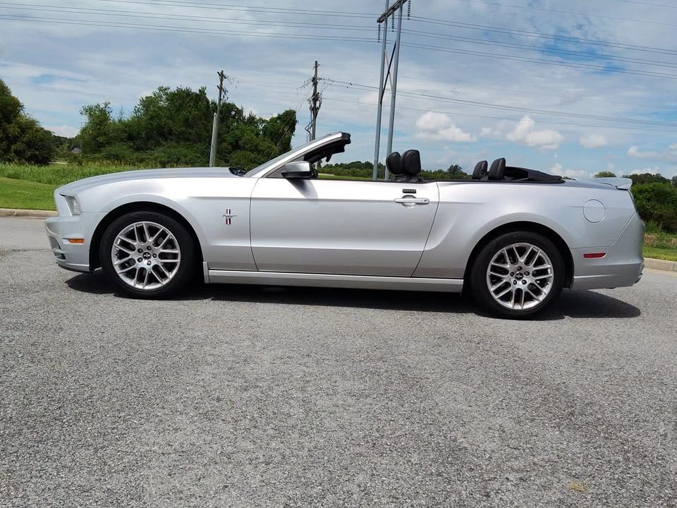 2014 Ford S197 Mustang - Image 4 of 20