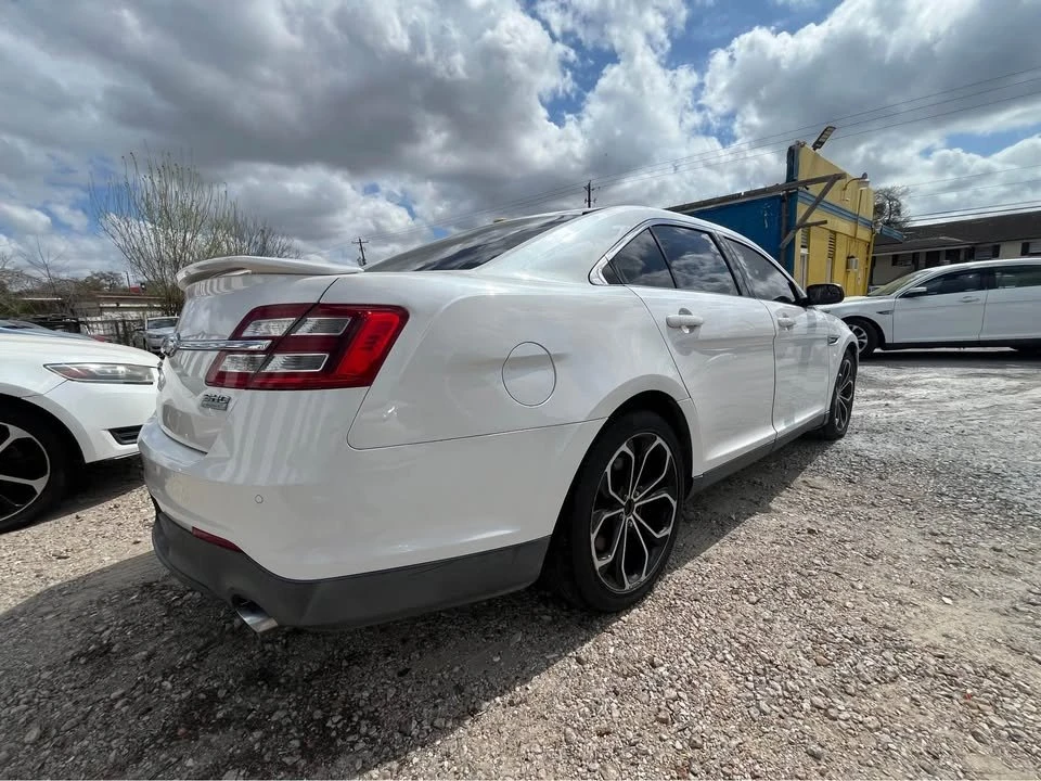2014 Ford Taurus 6th Gen - Image 7 of 16