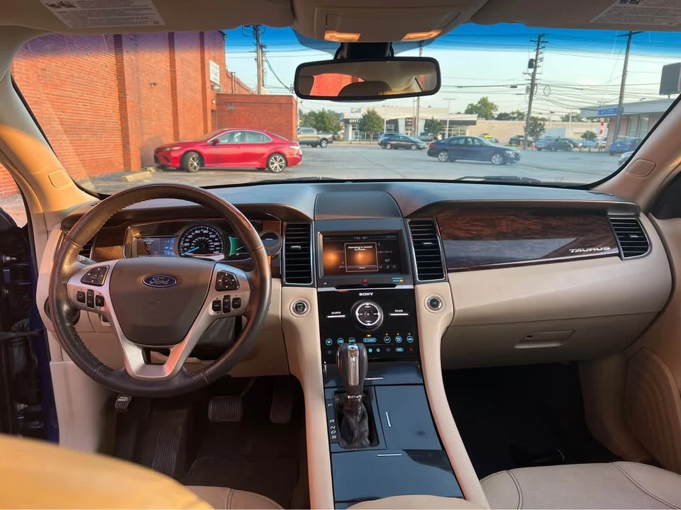 2014 Ford Taurus 6th Gen - Image 19 of 19