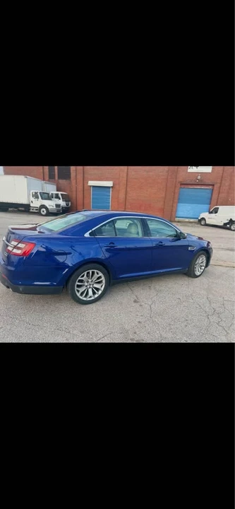 2014 Ford Taurus 6th Gen - Image 2 of 19