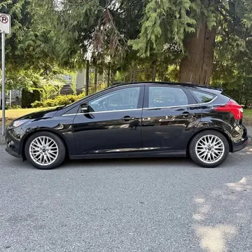 2014 Ford Titanium
