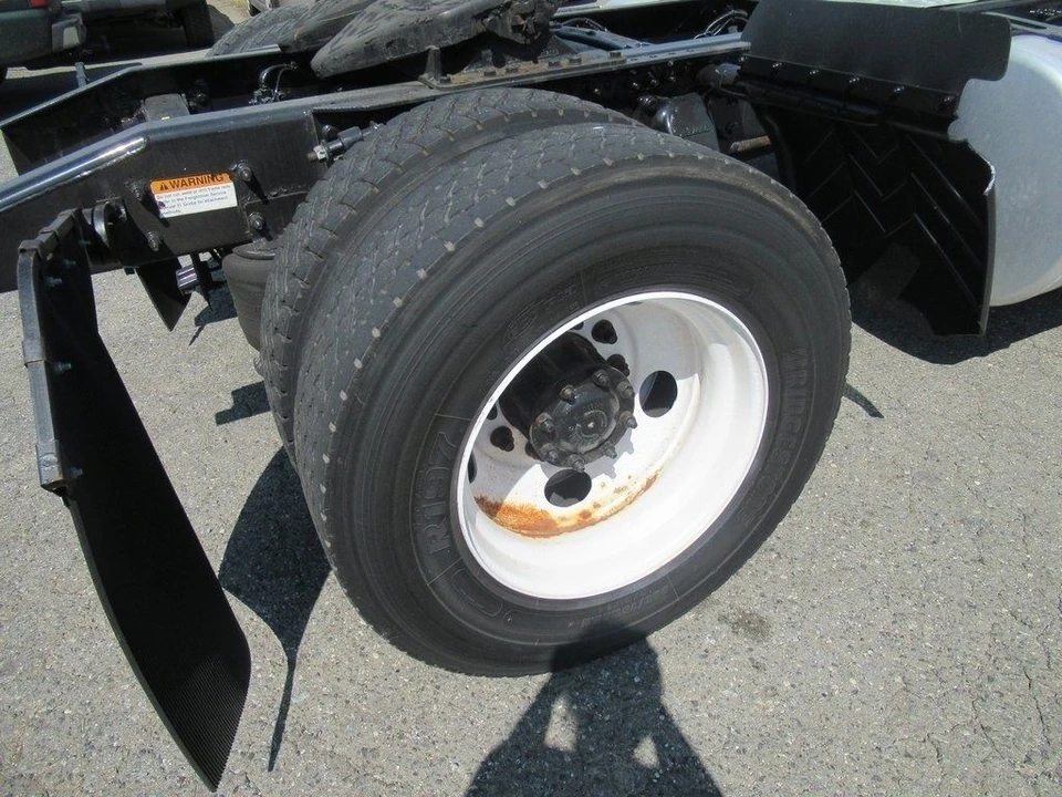 2014 Freightliner - Image 12 of 21
