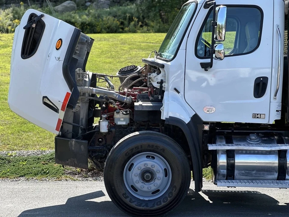 2014 Freightliner - Image 12 of 12
