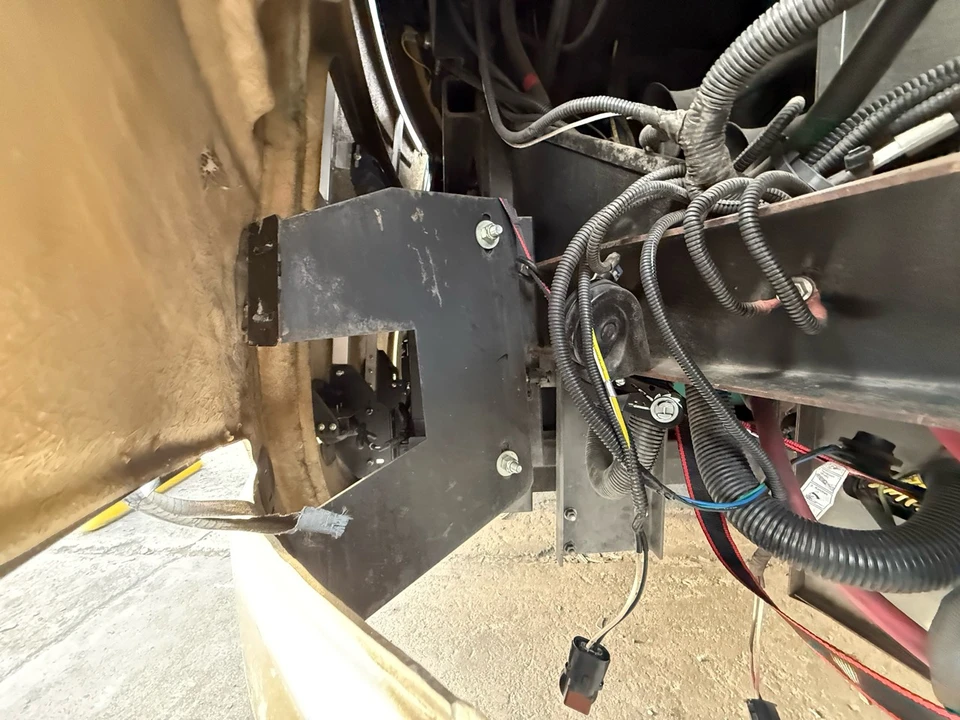 2014 Freightliner - Image 12 of 21