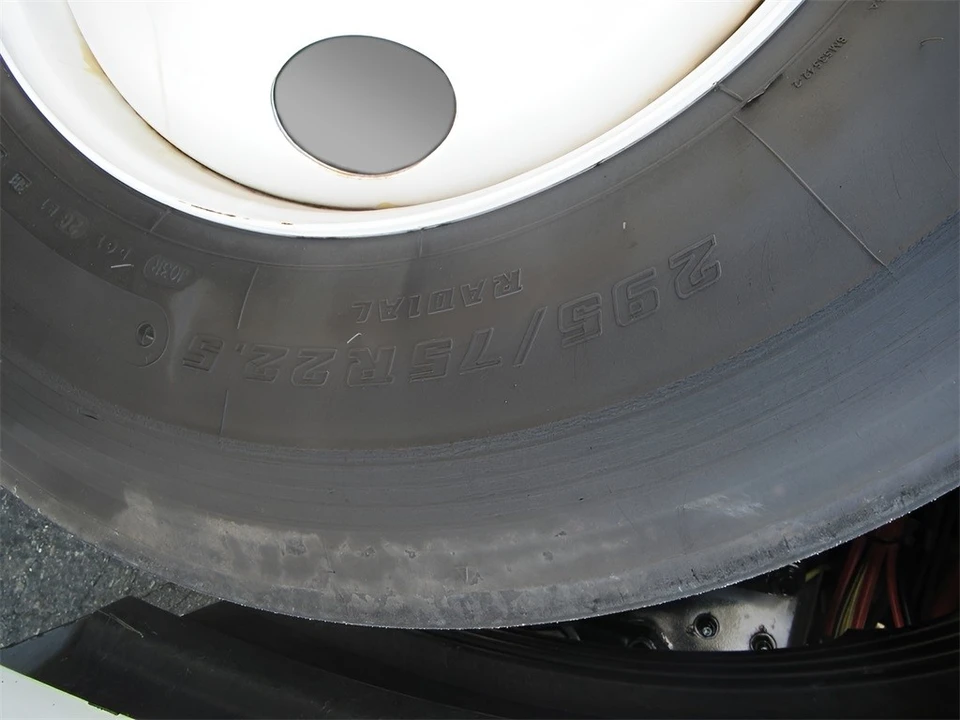 2014 Freightliner - Image 9 of 12