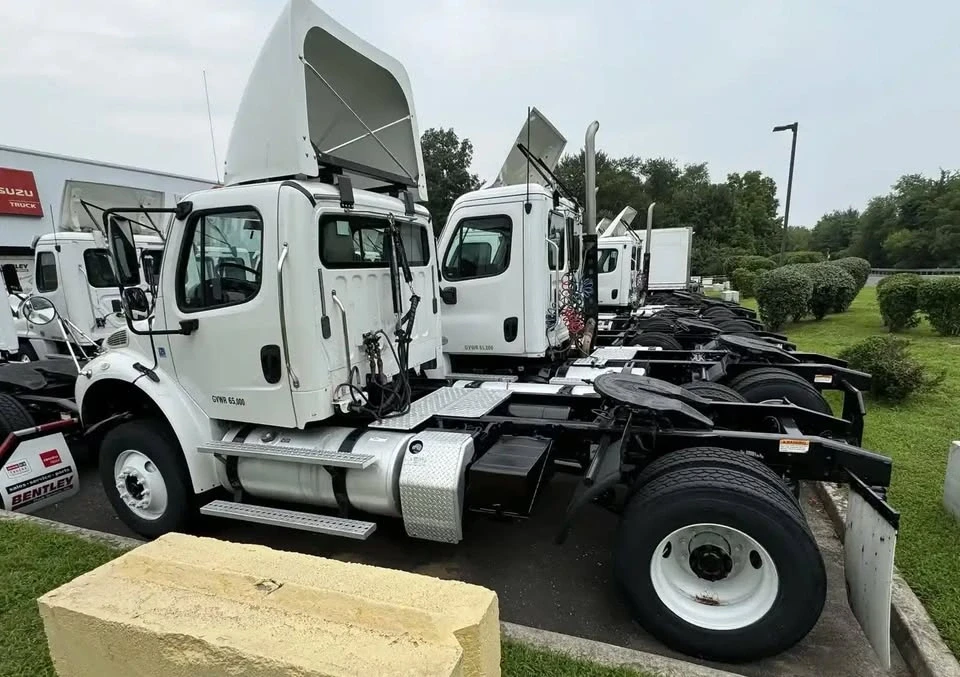 2014 Freightliner - Image 4 of 6