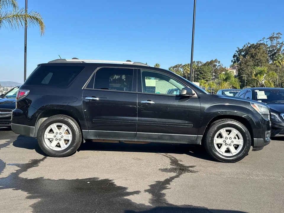 2014 GMC Acadia - Image 2 of 12