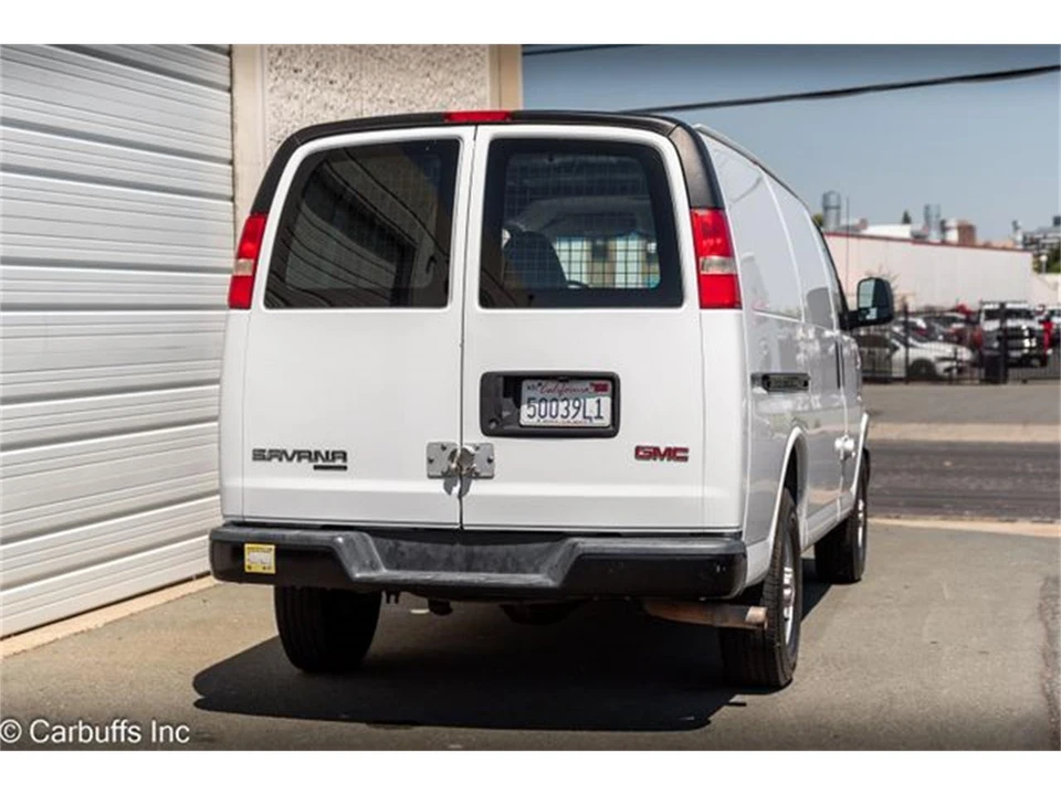 2014 GMC Savana - Image 6 of 27