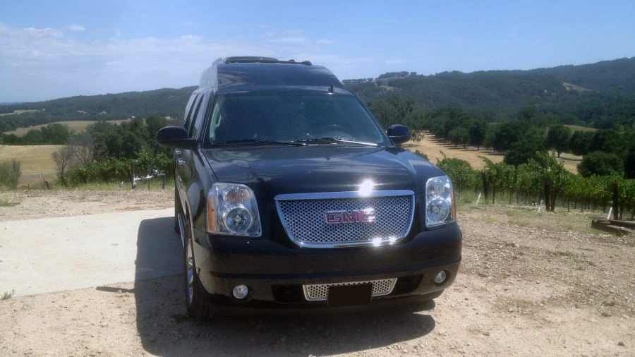 2014 GMC Yukon 3rd Gen - Image 2 of 7