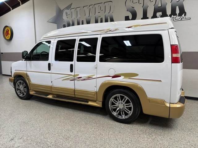 2014 GMC Savana - Image 6 of 21