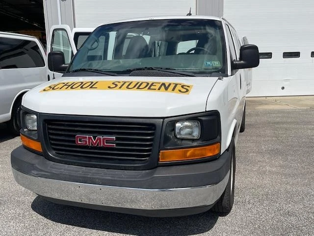 2014 GMC Savana - Image 2 of 12
