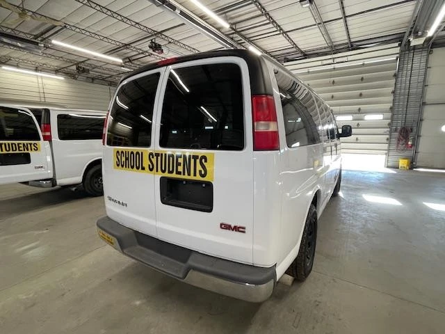 2014 GMC Savana - Image 12 of 12