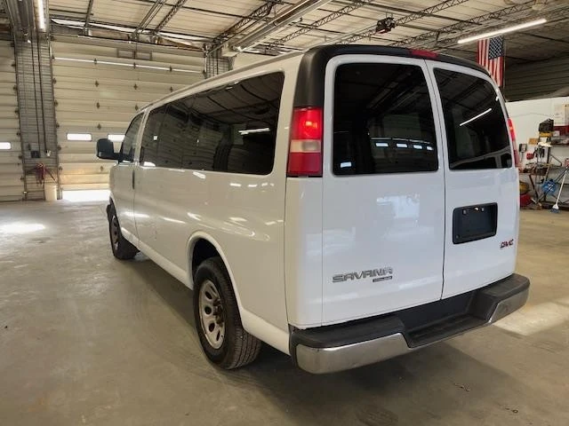 2014 GMC Savana - Image 3 of 12