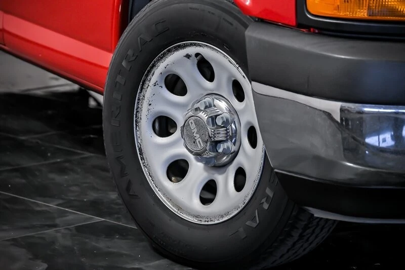2014 GMC Savana - Image 3 of 21