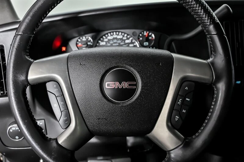 2014 GMC Savana - Image 20 of 21