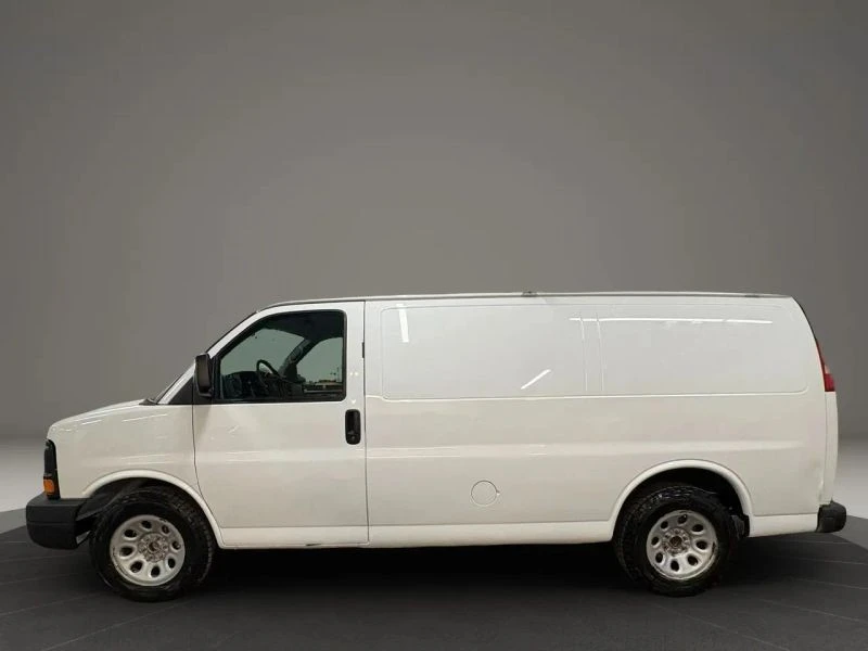 2014 GMC Savana - Image 5 of 12