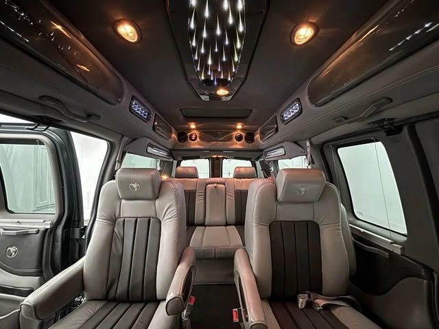 2014 GMC Savana - Image 2 of 12