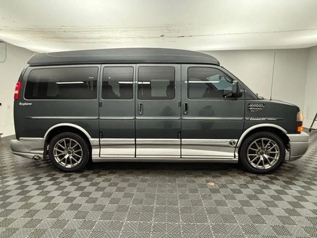 2014 GMC Savana - Image 6 of 12