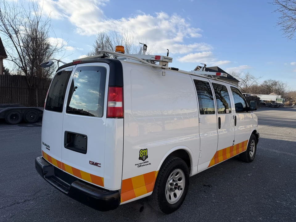 2014 GMC Savana - Image 10 of 21