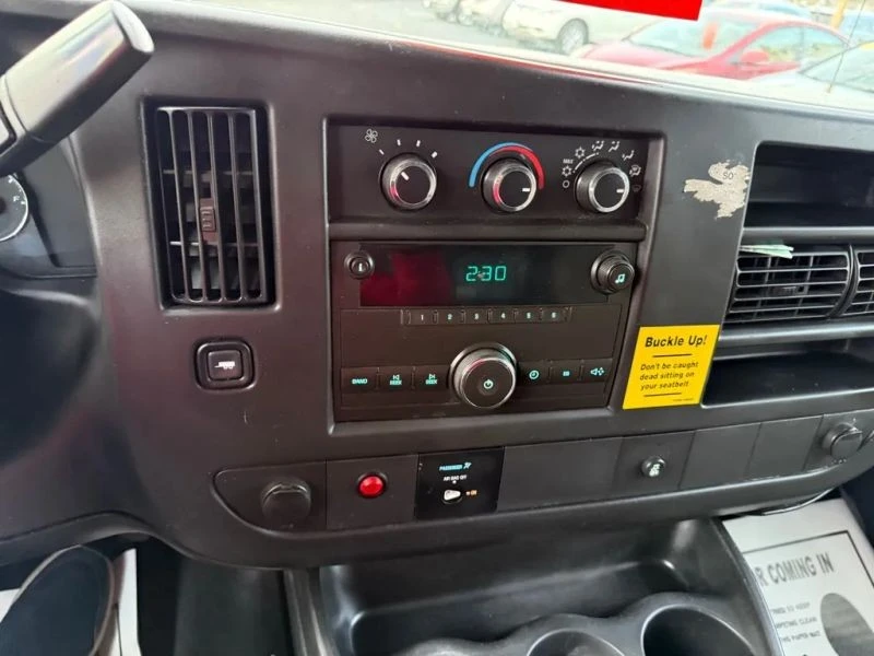 2014 GMC Savana - Image 12 of 12