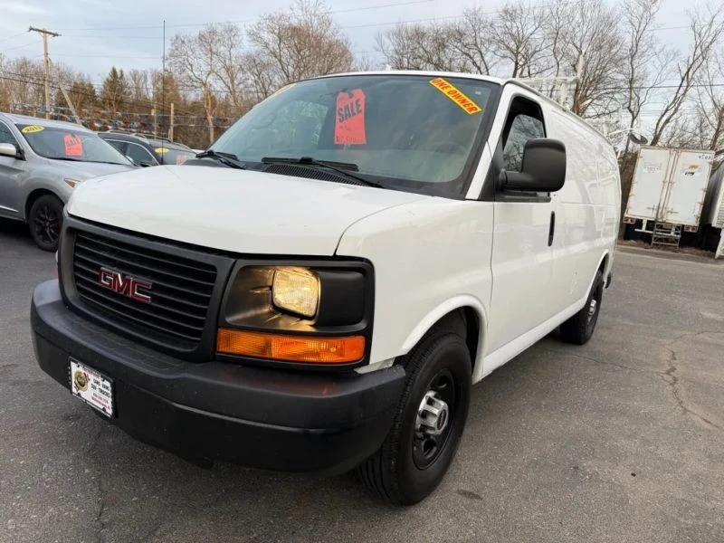 2014 GMC Savana - Image 5 of 12
