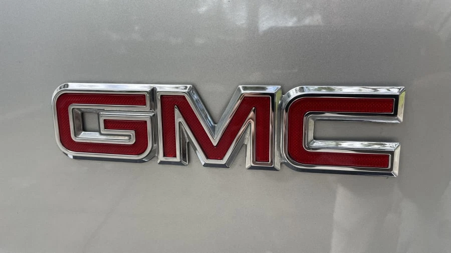 2014 GMC Savana - Image 17 of 29