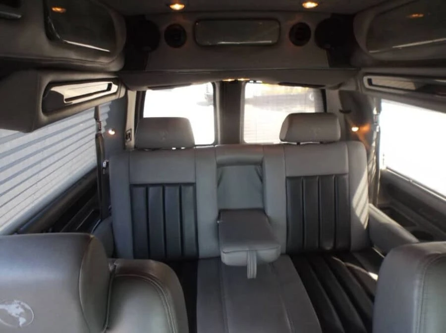 2014 GMC Savana - Image 22 of 24