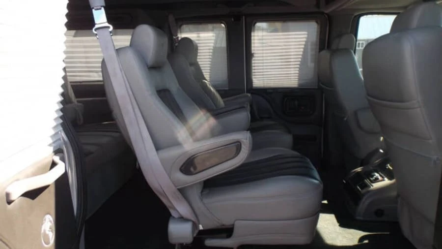 2014 GMC Savana - Image 21 of 24