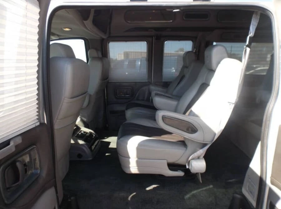2014 GMC Savana - Image 20 of 24