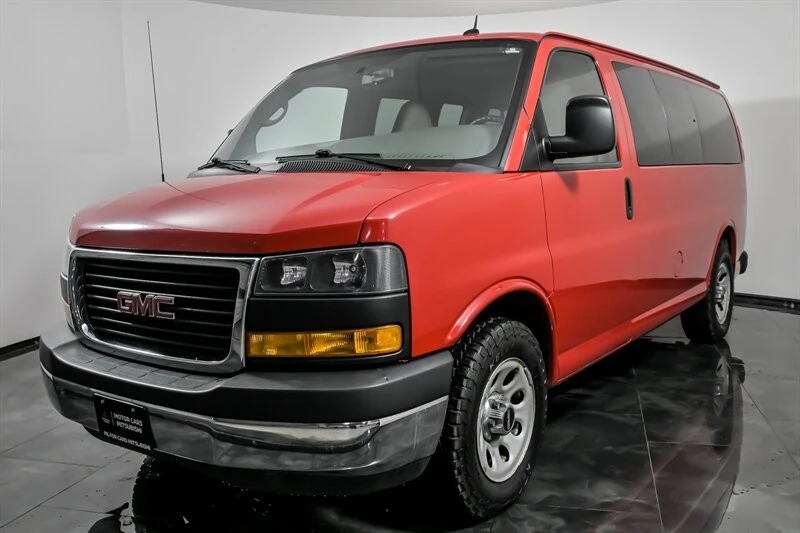 2014 GMC Savana - Image 5 of 21