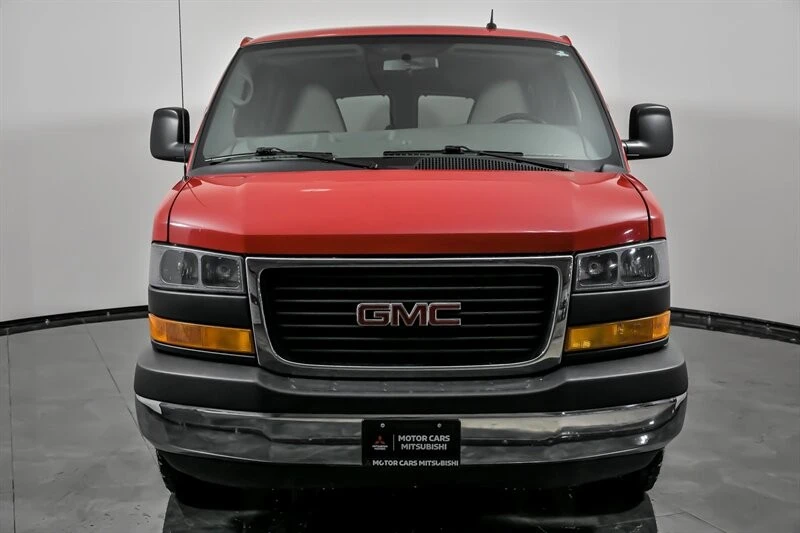 2014 GMC Savana - Image 4 of 21