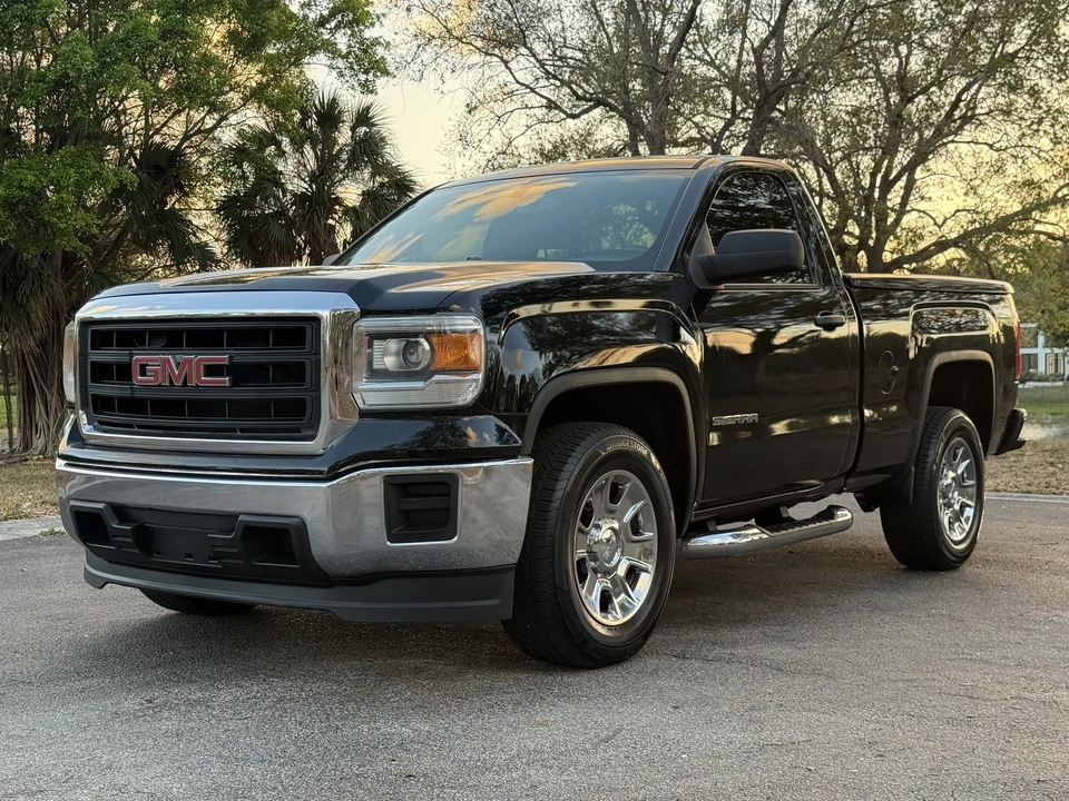 2014 GMC Sierra 4th Gen - Image 4 of 21