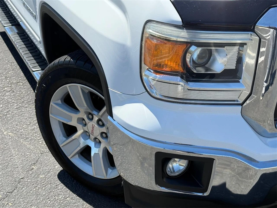 2014 GMC Sierra 4th Gen - Image 5 of 26
